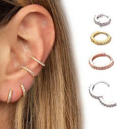 Huggie Piccoli Orecchini A Cerchio In Zirconi Di Rame