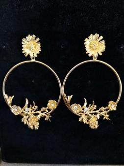 In Argento Dorato A Grande Cerchio