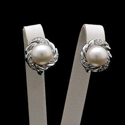 In Oro Bianco 18 Kt Diamanti Taglio Brillante 0.09 Ct E Perl