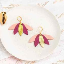 Pendenti In Pelle Con Palma. Traversine Dorate In Oro Fine 2