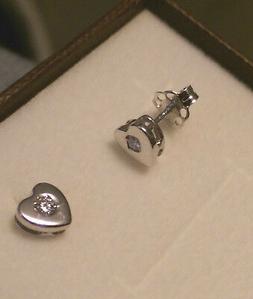 Punto Luce Cuore Oro Bianco 18 Kt Con Diamanti Naturali 0,10