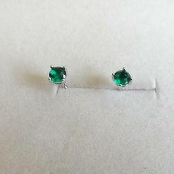 Punto Luce Uomo Donna Colore Argento Smeraldo Tondo 4 Mm - 8