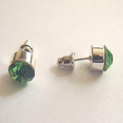 Uomo Donna Punto Luce Colore Argento Con Zircone Verde - 8 M