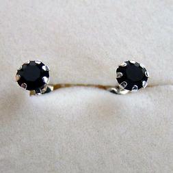 Uomo Donna Punto Luce Colore Argento Con Zircone Nero - 5 Mm