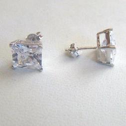 Uomo Punto Luce In Argento 925 Con Zircone Bianco Quadrato 9