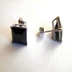 Uomo  Punto Luce In Argento 925 Con Zirconi Neri Quadrati 8 