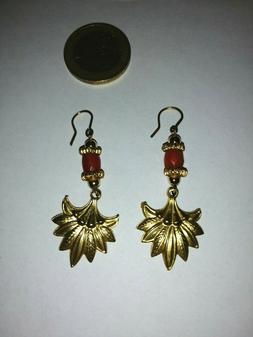 Vintage Con Corallo Rosso