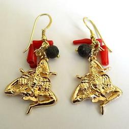 Donna Colore Oro Trinacria  Pietra Lavica Corallo  362 V