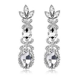 Stile Vintage Fiori Fiocco Lucido Bianco Regina Sposa Goccia